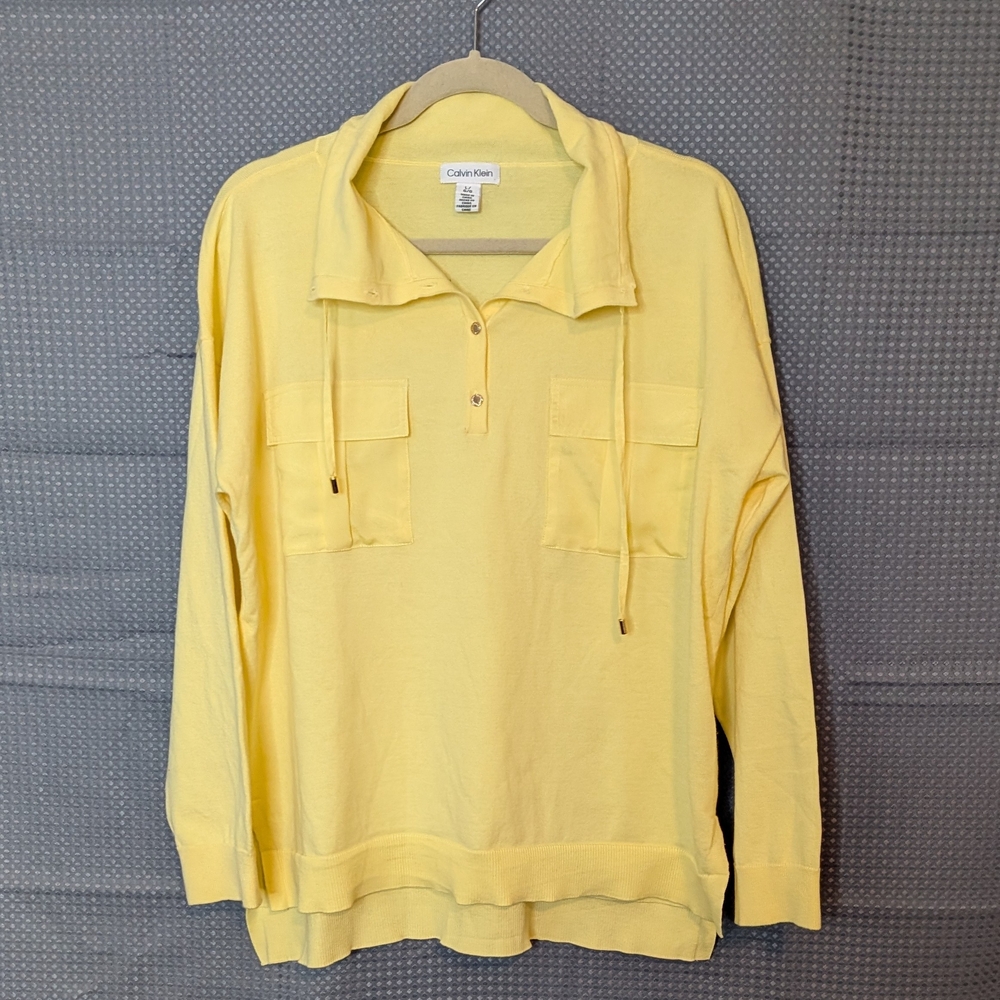 Calvin Klein Yellow Long Sleeve Lighweight Sweater- size L